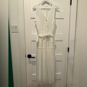 Elegant White Lace Dress